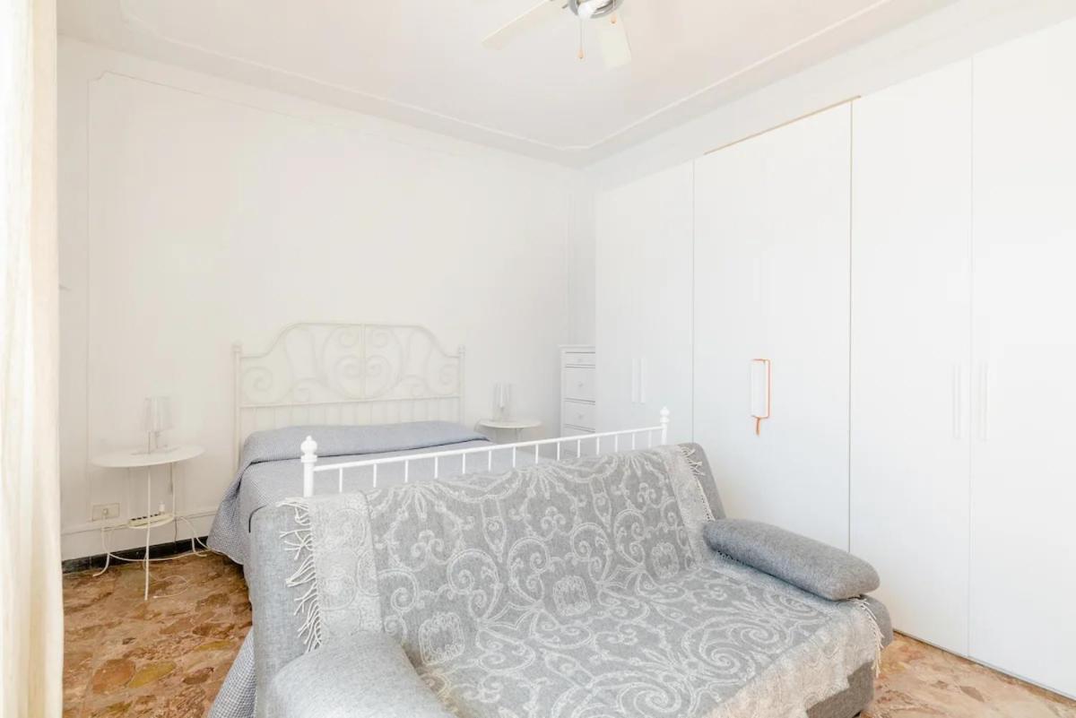 Spaziosa Matrimoniale Nel Centro Di Modena Apartment ภายนอก รูปภาพ